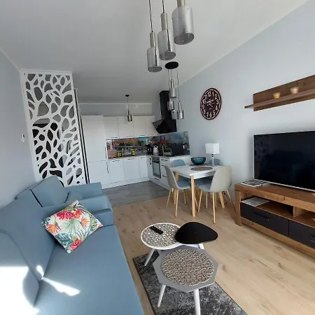 Apartment Kamienica Park 91 *